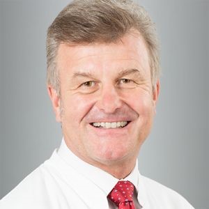Portraitfoto von Dr. Matthias Gümmer, stellvertretender Vorsitzender
